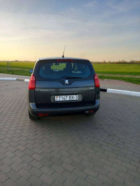 Peugeot 5008 I, 7 мест, 2009 г.