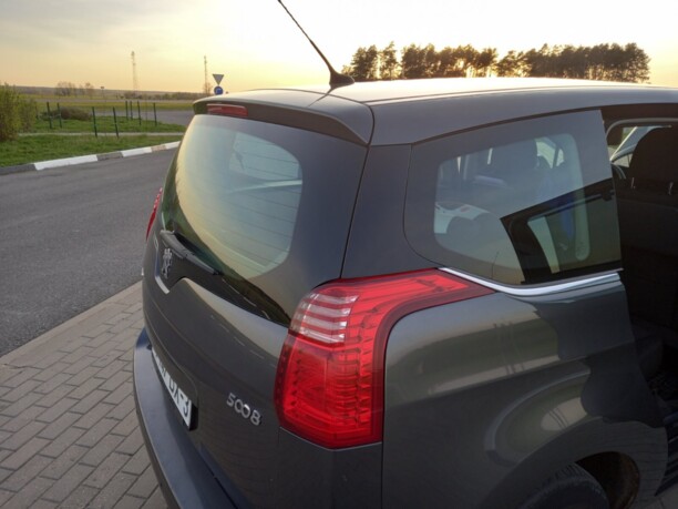 Peugeot 5008 I, 7 мест, 2009 г.