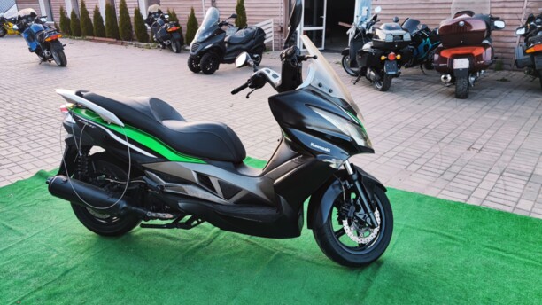 Kawasaki J300, 2015 г.