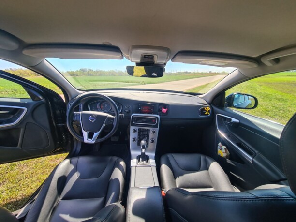 Volvo V60 I · Рестайлинг, 2017 г.