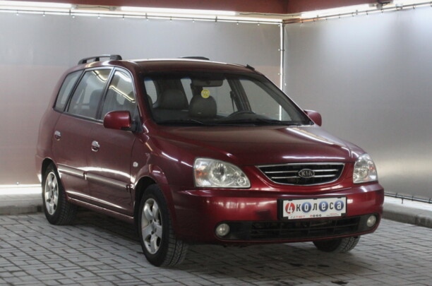 Kia Carens I · Рестайлинг, 2002 г.