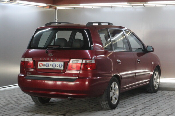 Kia Carens I · Рестайлинг, 2002 г.
