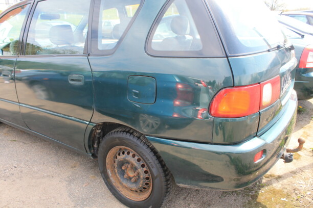 Toyota Picnic, 1999 г.
