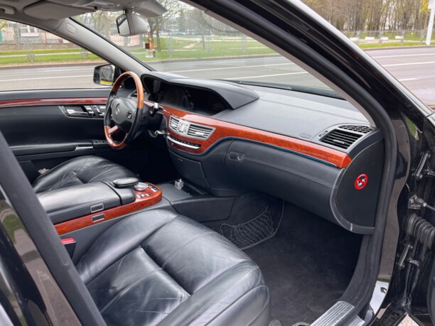 Mercedes-Benz S-Класс W221, 2006 г.