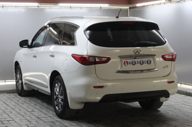 Infiniti JX, 7 мест, 2013 г.