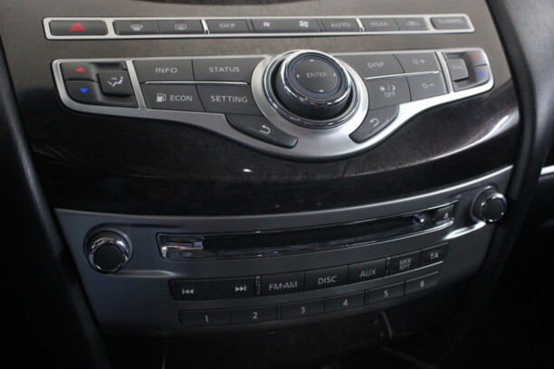Infiniti JX, 7 мест, 2013 г.