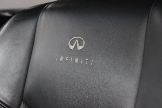 Infiniti JX, 7 мест, 2013 г.