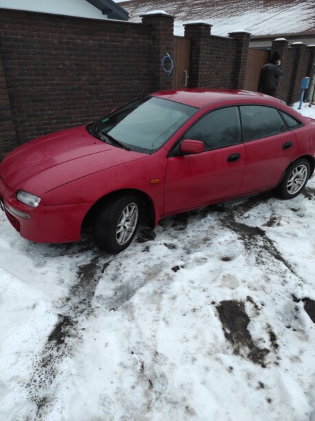Mazda 323F, 1998 г.