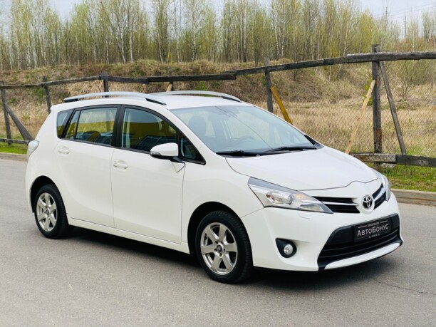 Toyota Verso I · Рестайлинг, 7 мест, 2016 г.