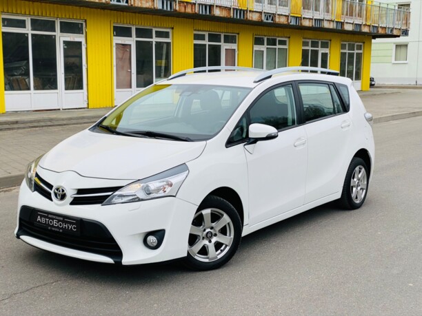 Toyota Verso I · Рестайлинг, 7 мест, 2016 г.