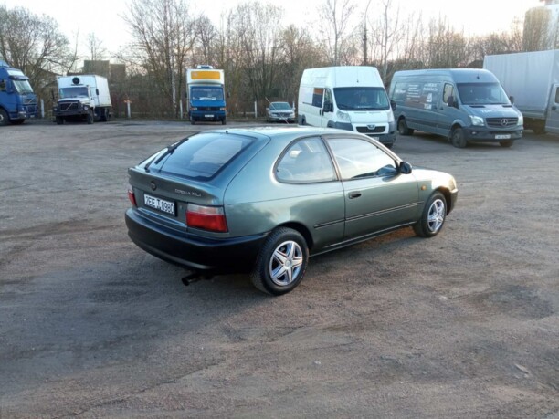 Toyota Corolla VII (E100), 1993 г.