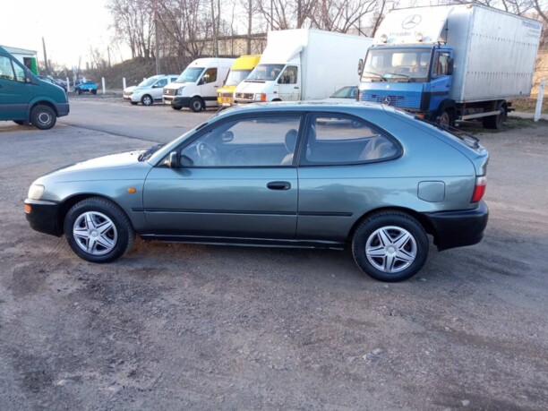 Toyota Corolla VII (E100), 1993 г.
