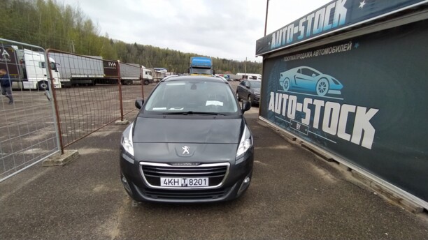 Peugeot 5008 I · Рестайлинг, 7 мест, 2016 г.