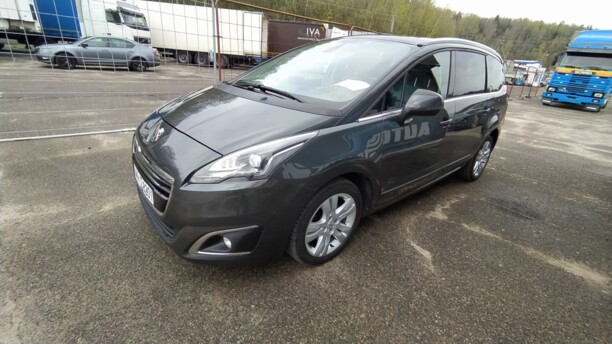Peugeot 5008 I · Рестайлинг, 7 мест, 2016 г.