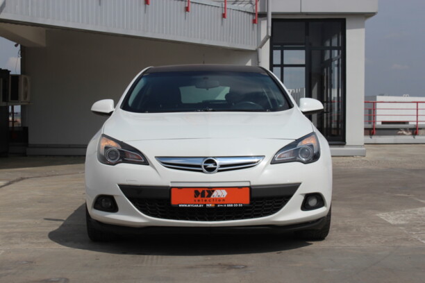 Opel Astra J, 2012 г.
