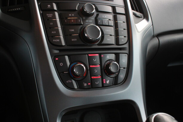 Opel Astra J, 2012 г.