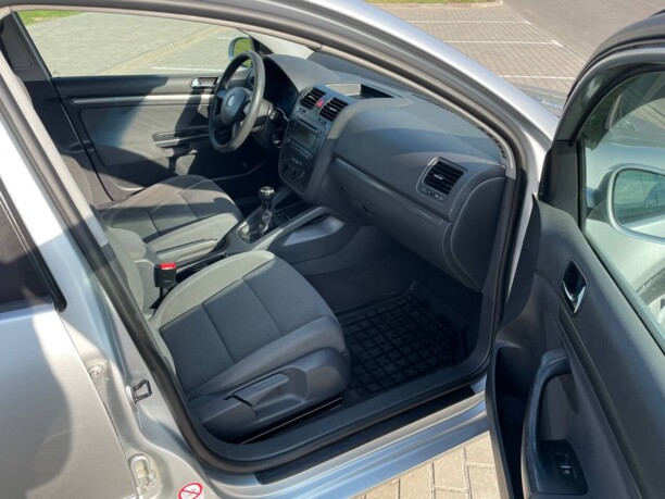 Volkswagen Golf V, 2004 г.