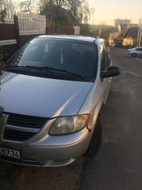 Dodge Caravan IV, 7 мест, 2004 г.