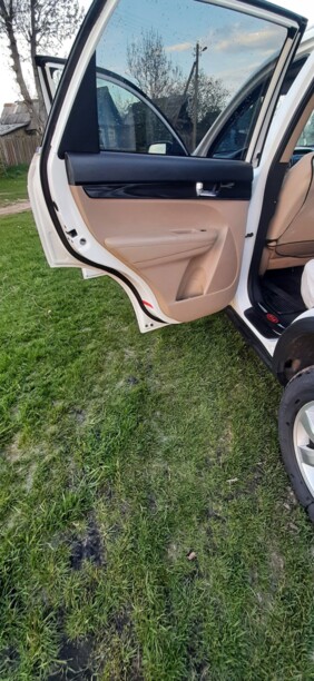 Kia Sorento II, 7 мест, 2010 г.