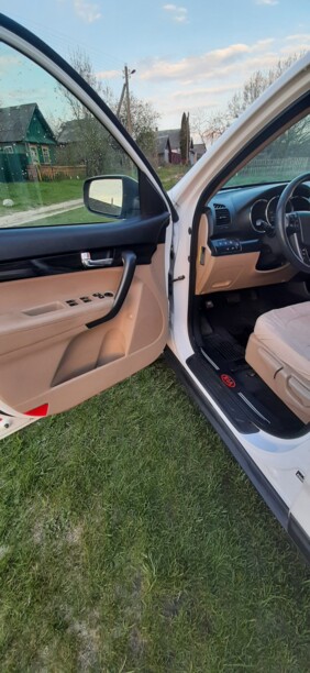 Kia Sorento II, 7 мест, 2010 г.
