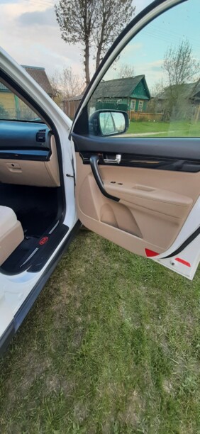 Kia Sorento II, 7 мест, 2010 г.