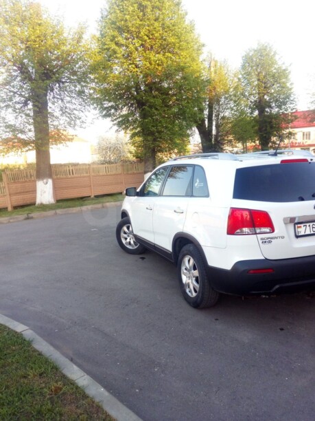 Kia Sorento II, 7 мест, 2010 г.