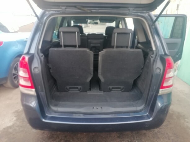 Opel Zafira B · Рестайлинг, 7 мест, 2010 г.