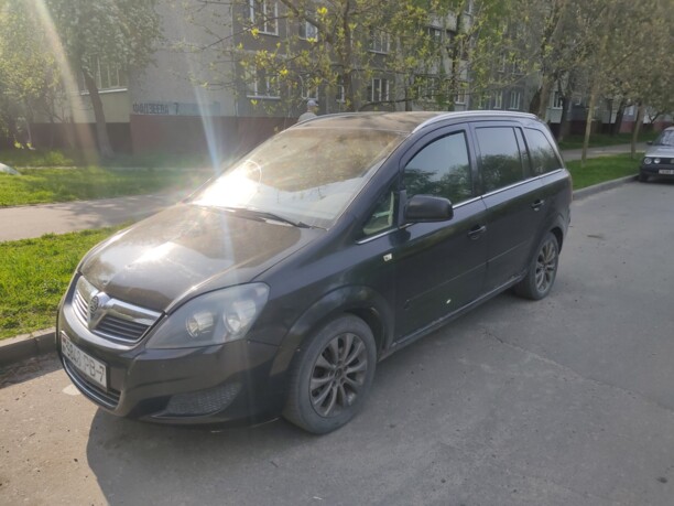 Opel Zafira B · Рестайлинг, 7 мест, 2011 г.
