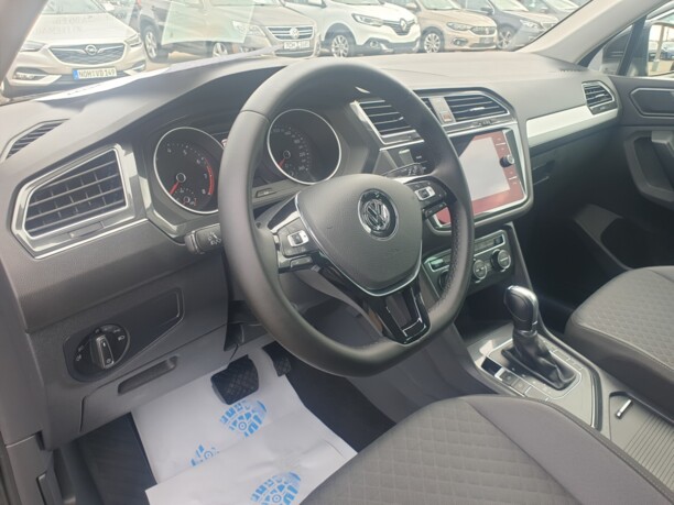 Volkswagen Tiguan II, 2017 г.