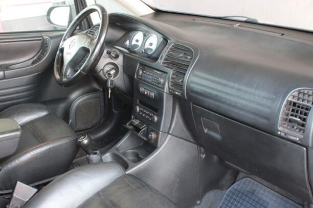 Opel Zafira A · Рестайлинг, 2003 г.