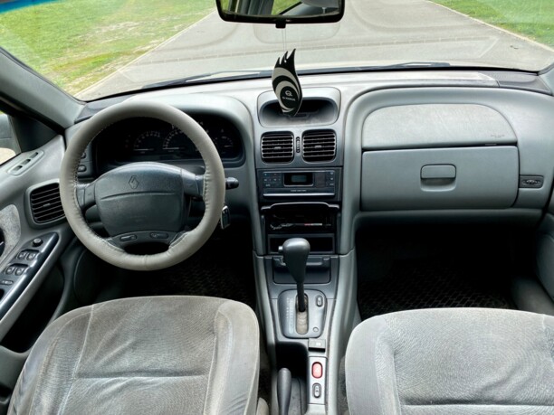 Renault Laguna I · Рестайлинг, 2000 г.