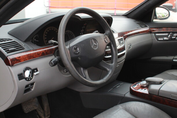 Mercedes-Benz S-Класс W221, 2005 г.