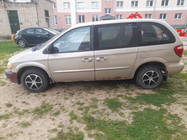 Dodge Caravan IV, 7 мест, 2002 г.