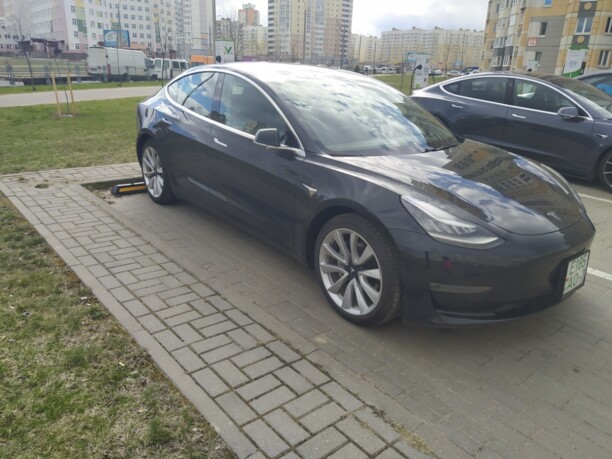 Tesla Model 3, 2018 г.