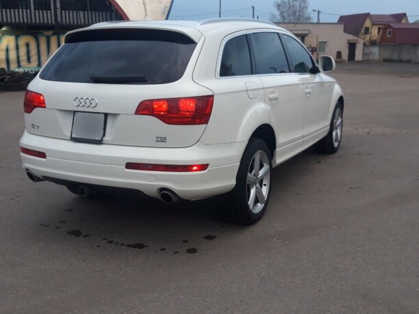 Audi Q7 4L, 7 мест, 2009 г.