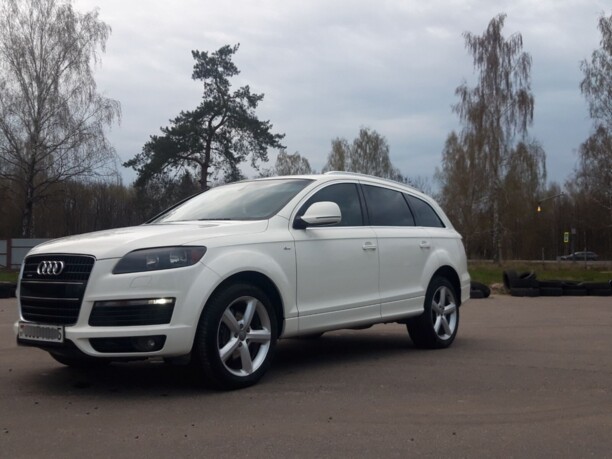 Audi Q7 4L, 7 мест, 2009 г.