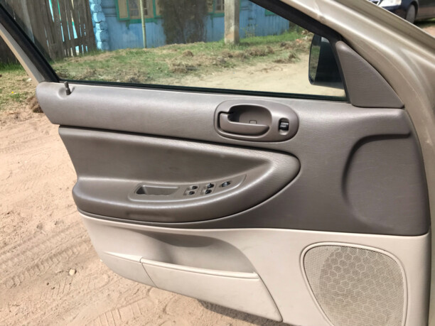 Dodge Stratus II · Рестайлинг, 2005 г.
