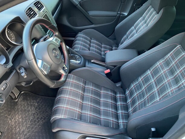 Volkswagen Golf GTI VI, 2011 г.