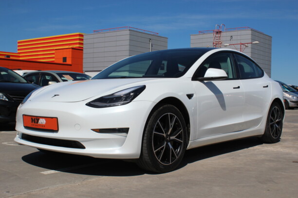 Tesla Model 3, 2019 г.