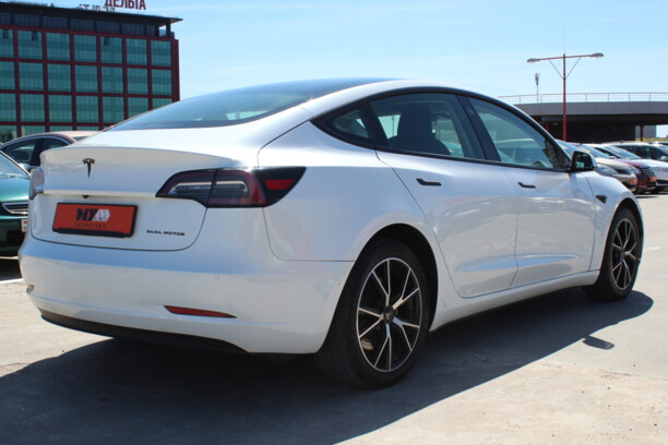 Tesla Model 3, 2019 г.
