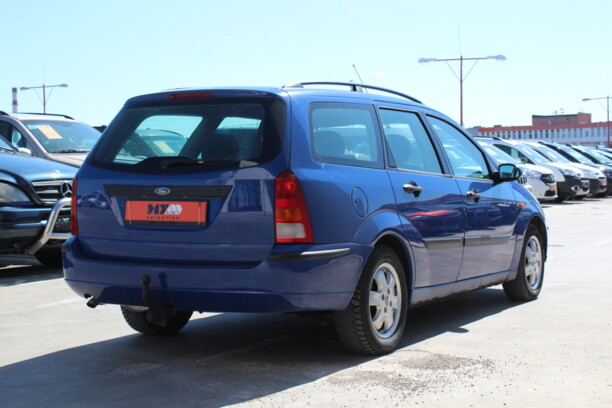 Ford Focus I · Рестайлинг, 2001 г.