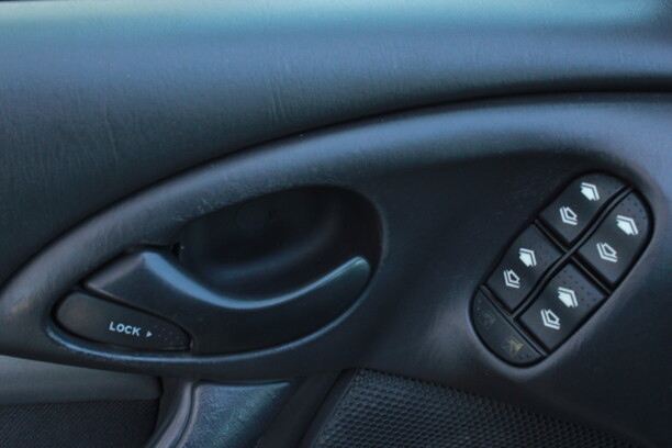 Ford Focus I · Рестайлинг, 2001 г.