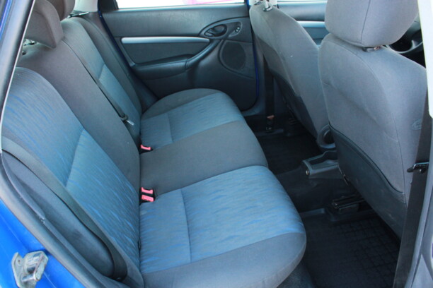 Ford Focus I · Рестайлинг, 2001 г.