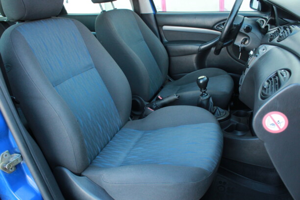 Ford Focus I · Рестайлинг, 2001 г.