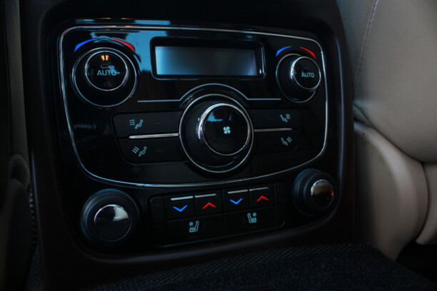 Jaguar XJ X351, 2010 г.