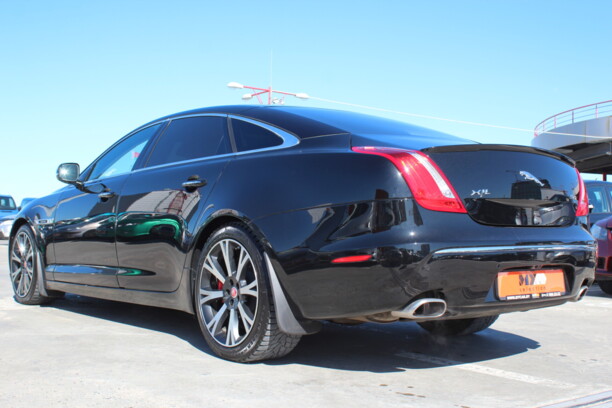 Jaguar XJ X351, 2010 г.