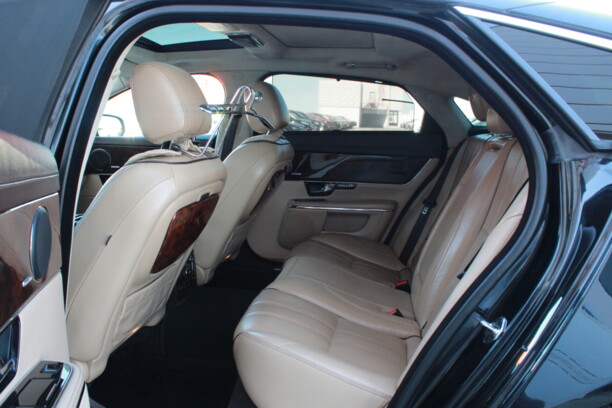 Jaguar XJ X351, 2010 г.