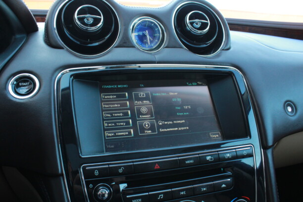 Jaguar XJ X351, 2010 г.
