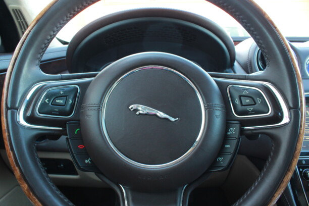 Jaguar XJ X351, 2010 г.