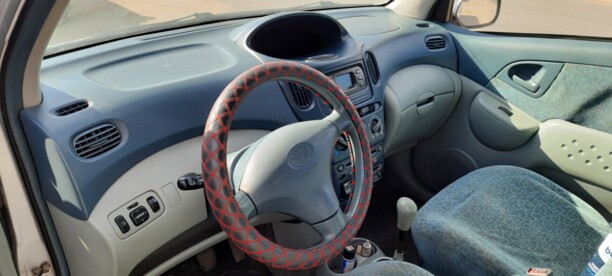 Toyota Yaris Verso, 2001 г.
